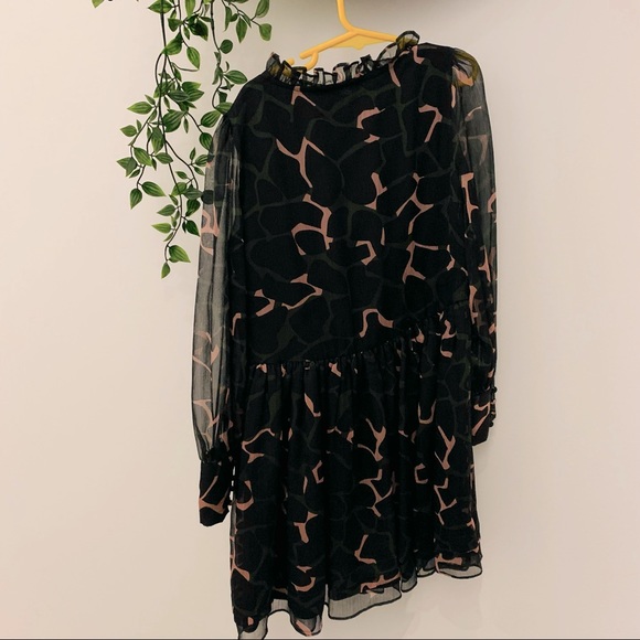 Emporio Armani Junior Girl’s dress- Size 8A - Picture 3 of 9